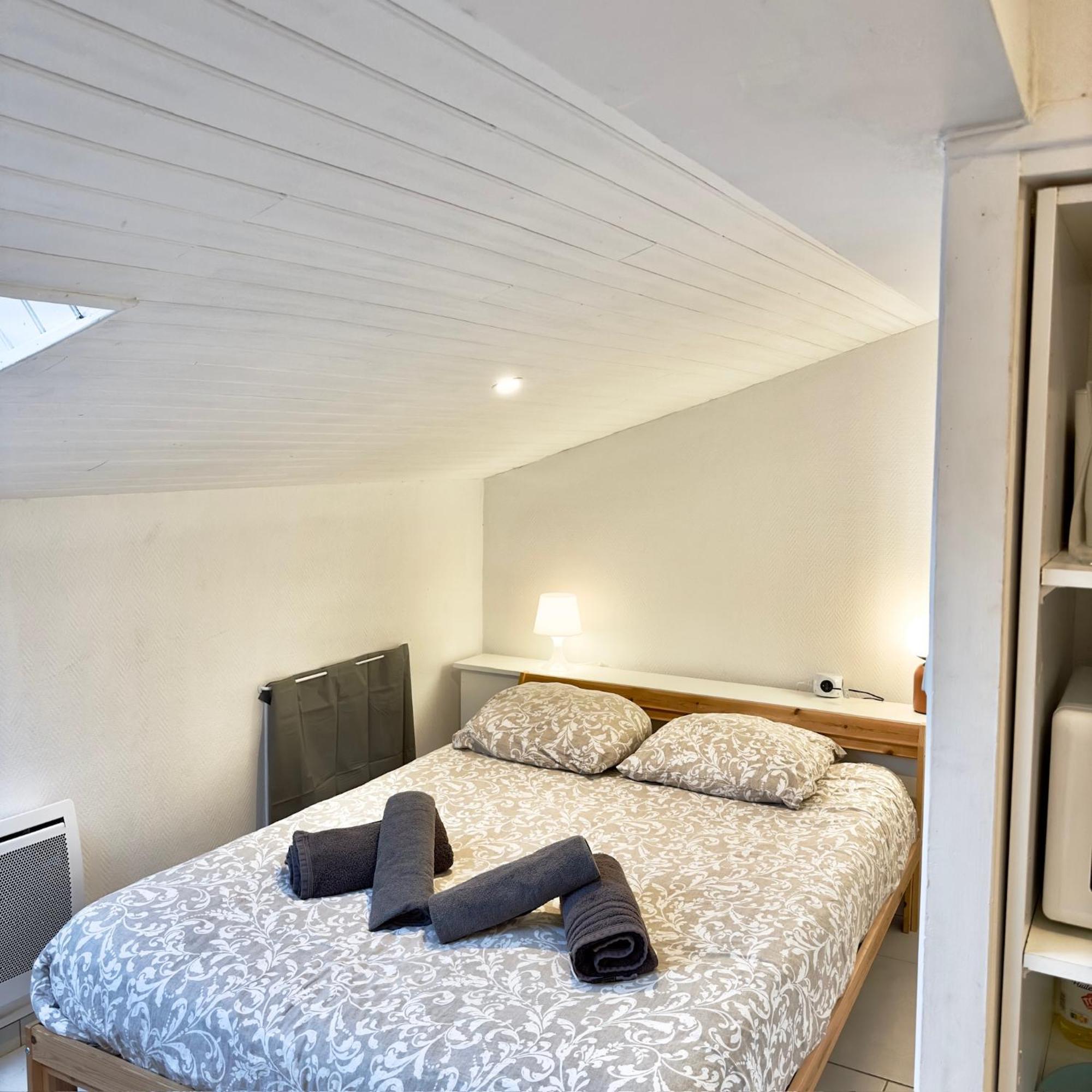 Lumineux & Spacieux, Neuf, Grand Lit Appartement